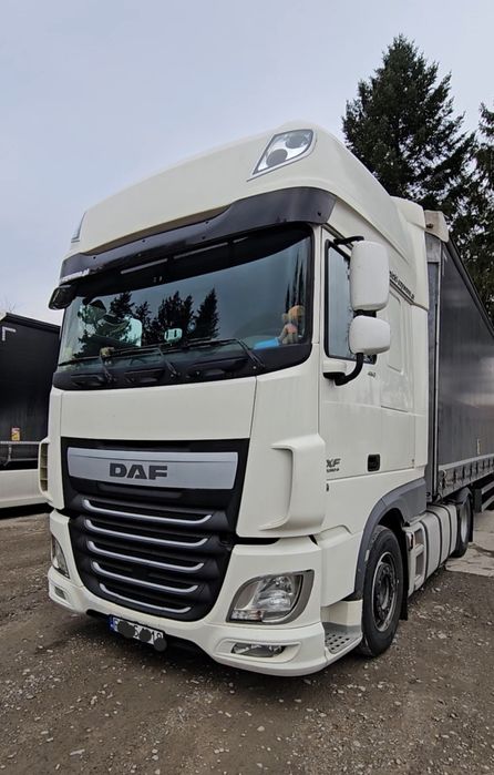 Zestaw Daf xf 106 460 z naczepą krone 2017r