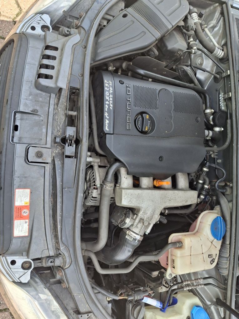 Audi A4 QUATTRO  1.8 TURBO 163 KM