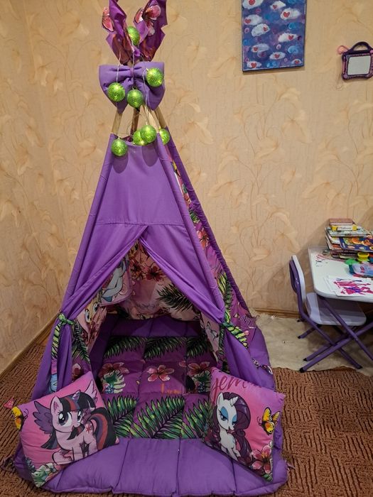 Палатка Виг вам Литтел пони