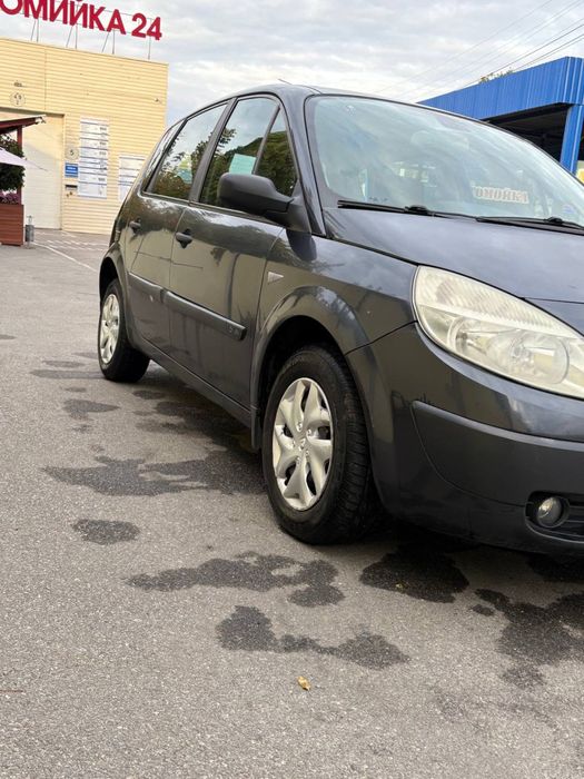 Продам Renault Scenic 2005
