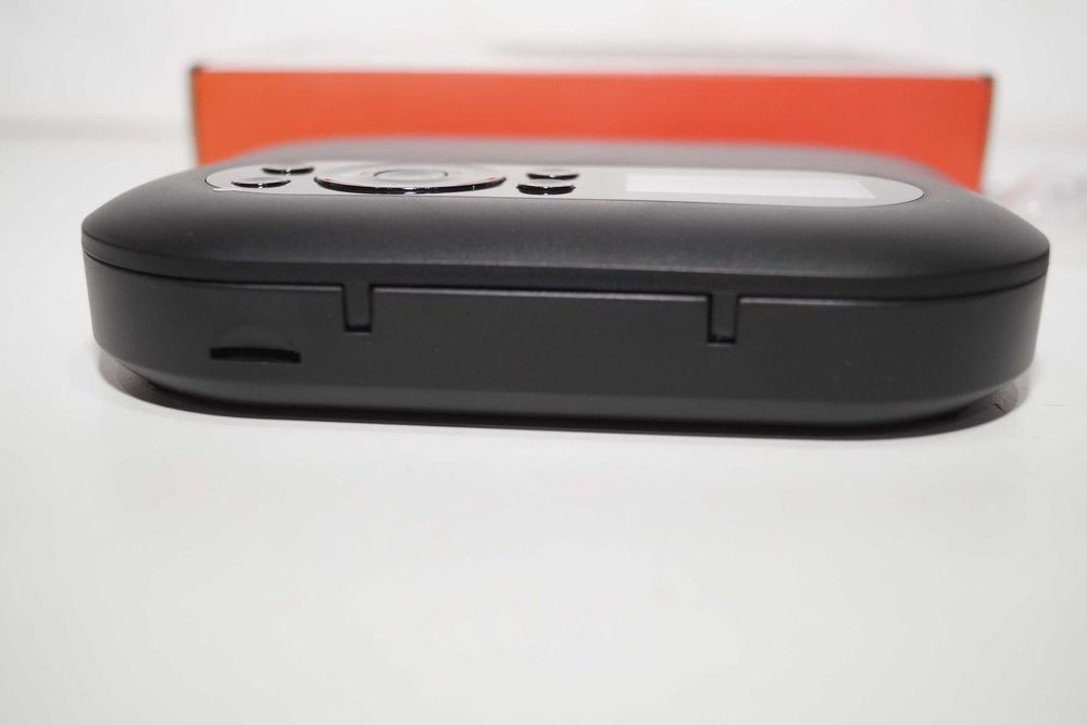 1548 Discman CD522B Odtwarzacz CD Aux FM Bluetooth TF z głośnikami LCD