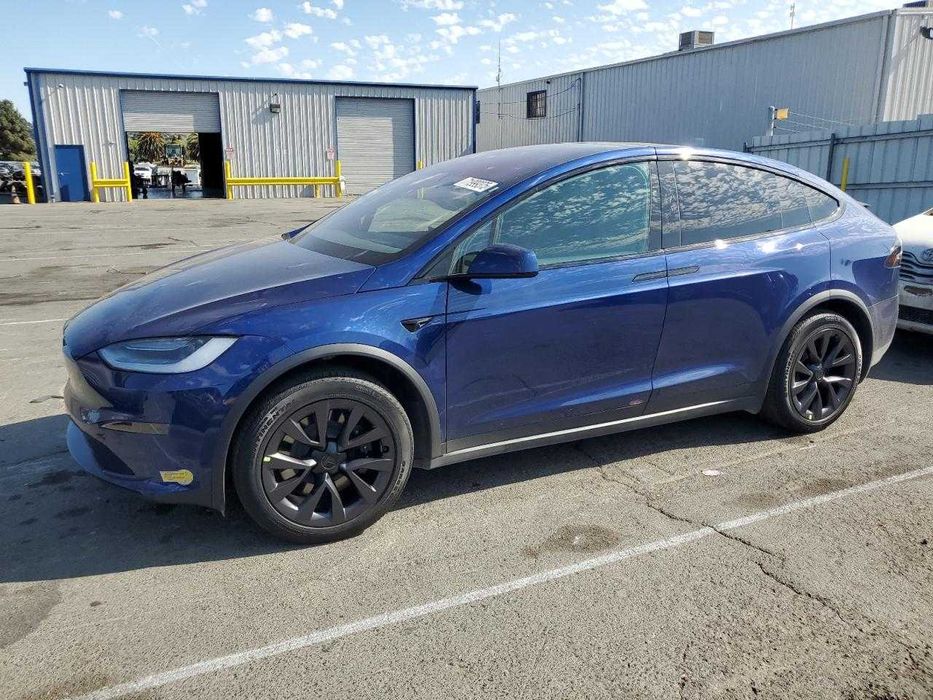 2022 Tesla Model X Повний привід