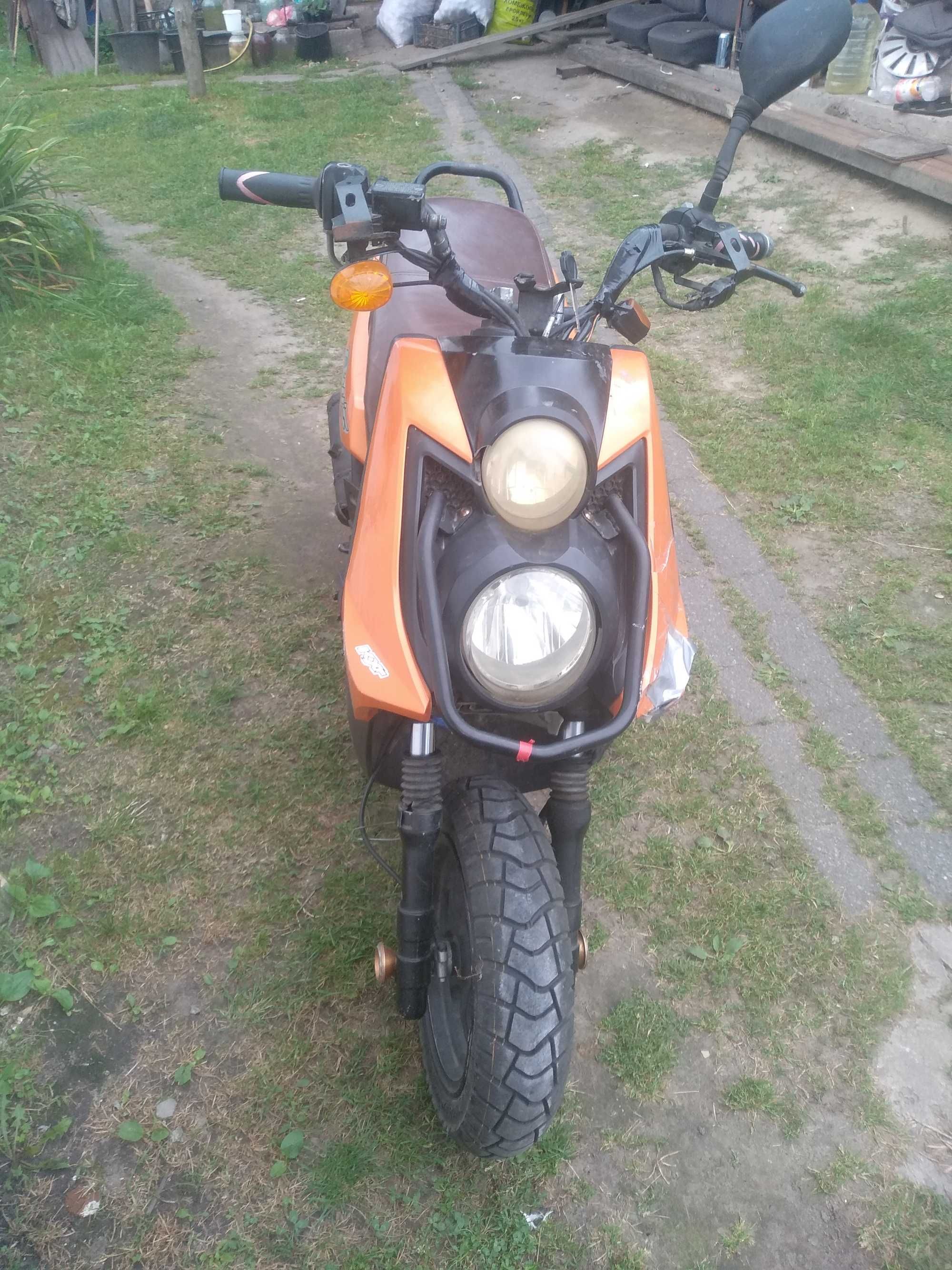 Продам Скутер Хонда діо 8