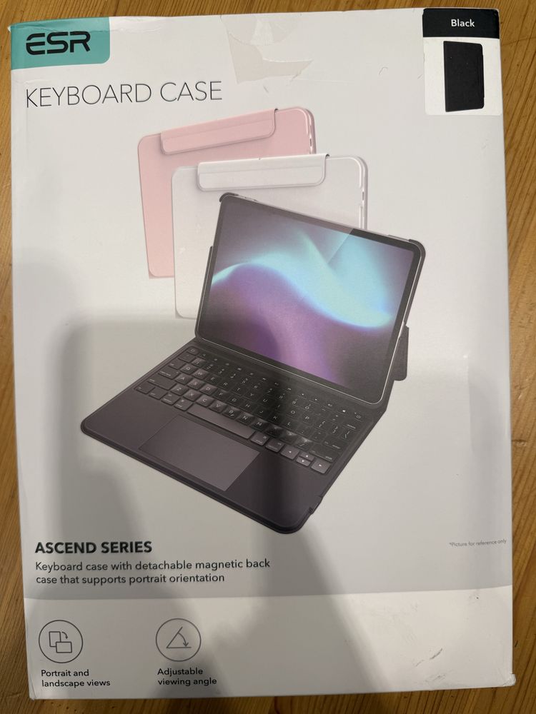 Etui z klawiaturą ESR Ascend do iPad Pro 11” (czarne) – nowe