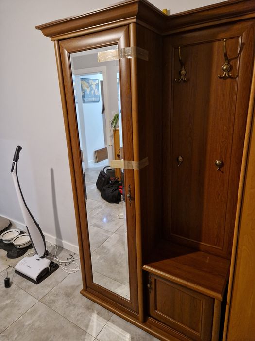 Szafa przedpokój