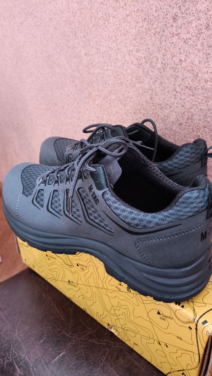 M- Tac кросівки тактичні сірого кольору 40розмір