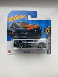 HotWheels ’18 camaro SS STH (Super Treasure Hunt)