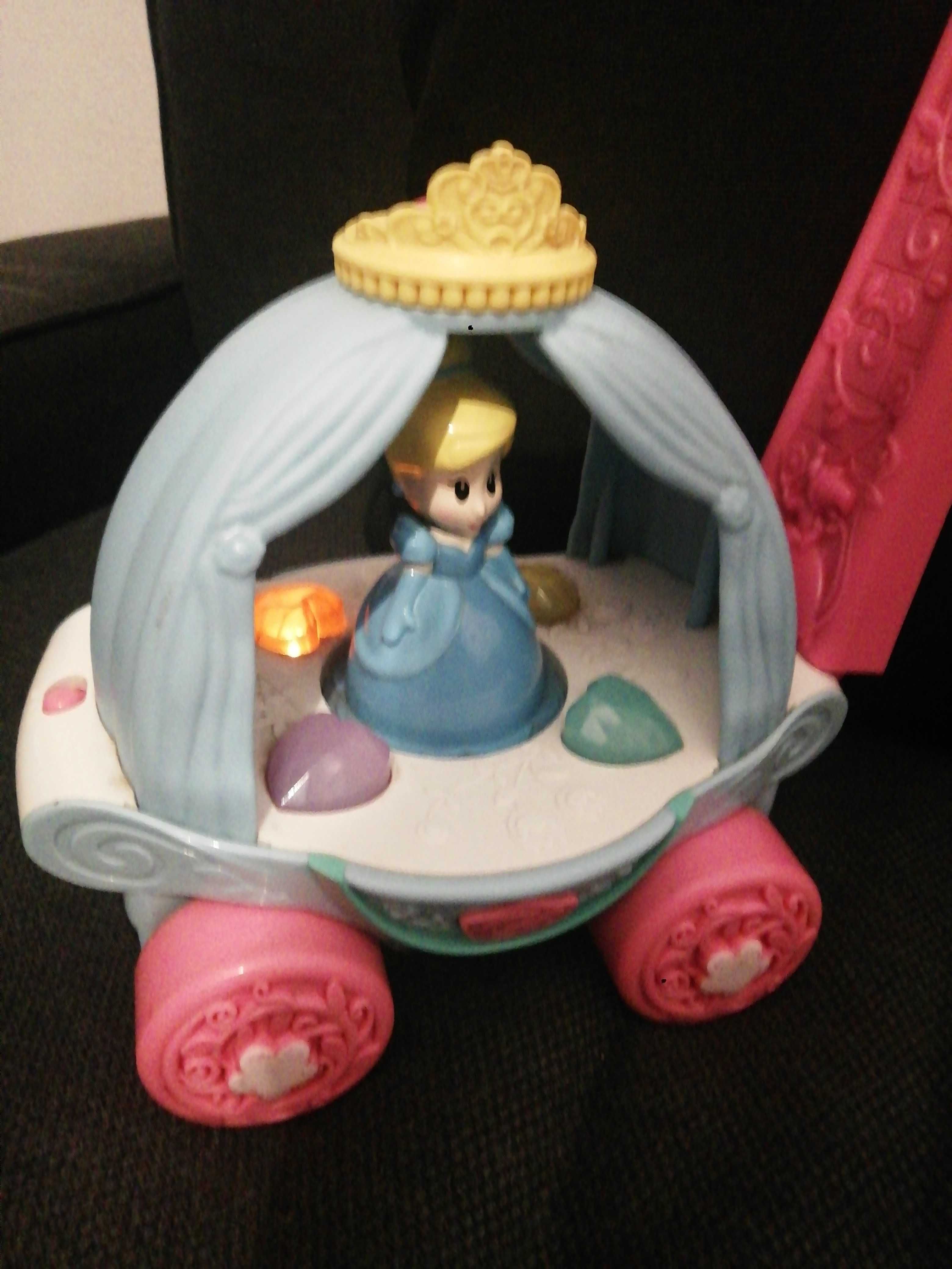 Carruagem Chicco Disney Princesa Cinderela.