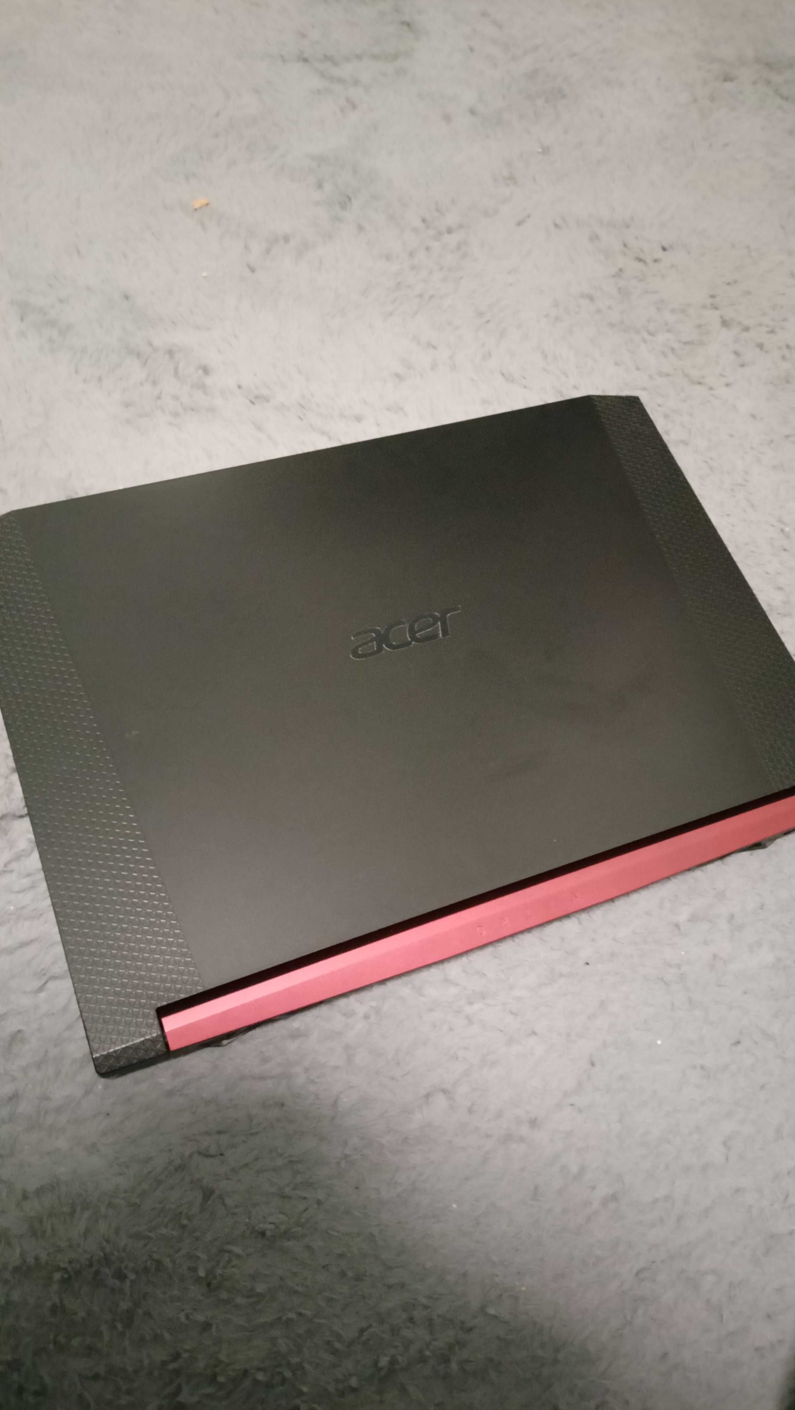 Laptop Acer Nitro 5 GTX 1660Ti i5-9300h