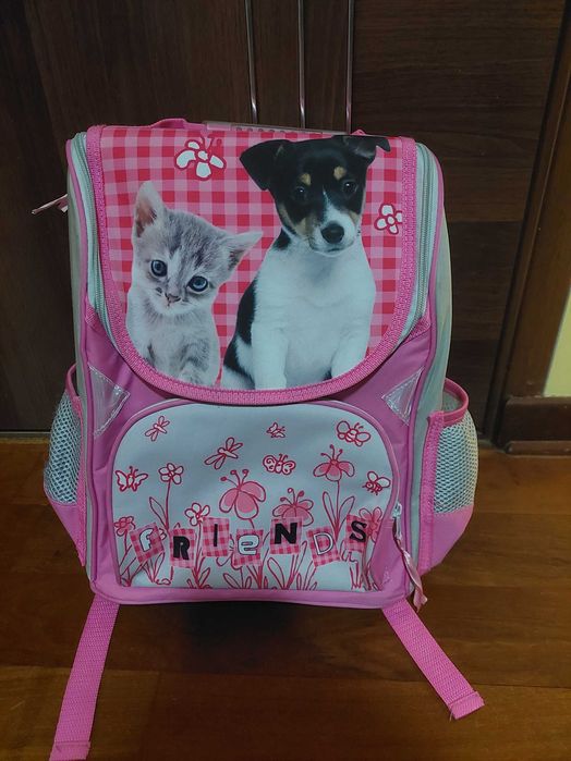 Plecak  szkolny dla dziewczynki kotek piesek