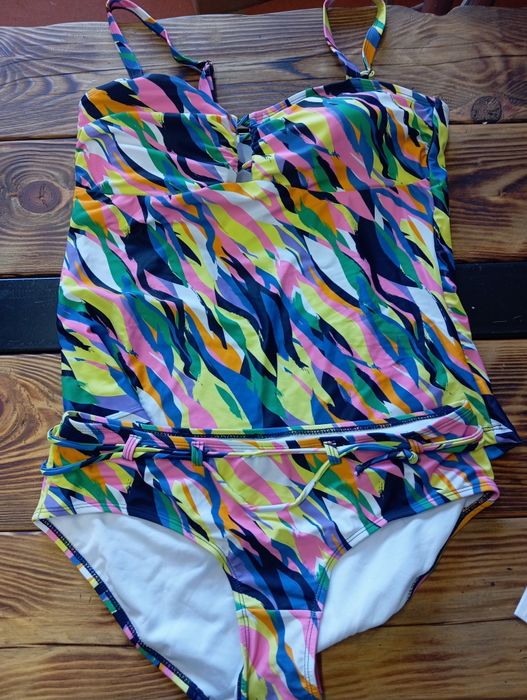 Strój kąpielowy damski MB10/152