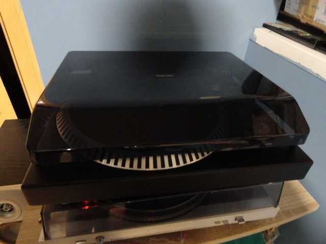 Gramofon Kruger&Matz TT-602