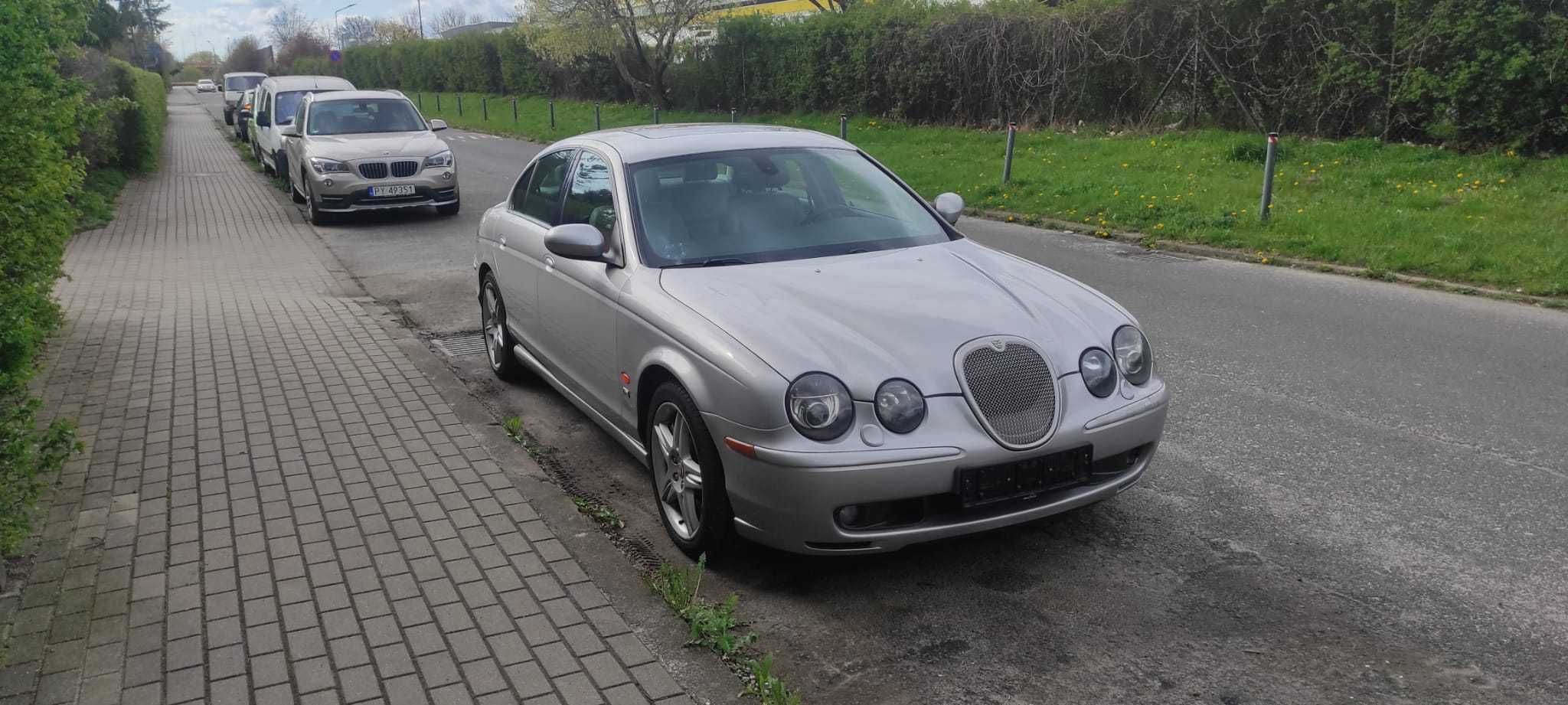 Jaguar S-type wersja R