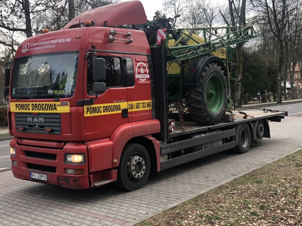 Transport maszyn , kombajnów , ciągników i innych