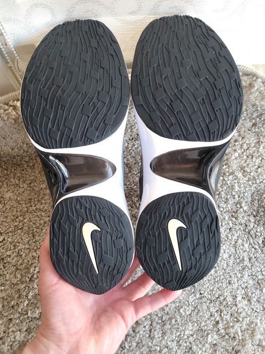 Кроссовки NIKE Signal р 45 Орігинал!