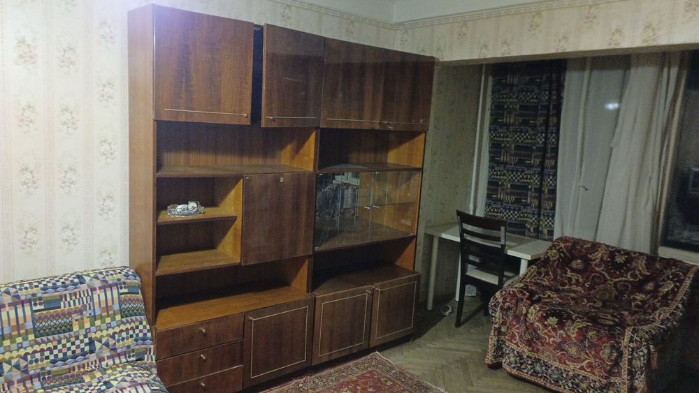 Меблі безкоштовно