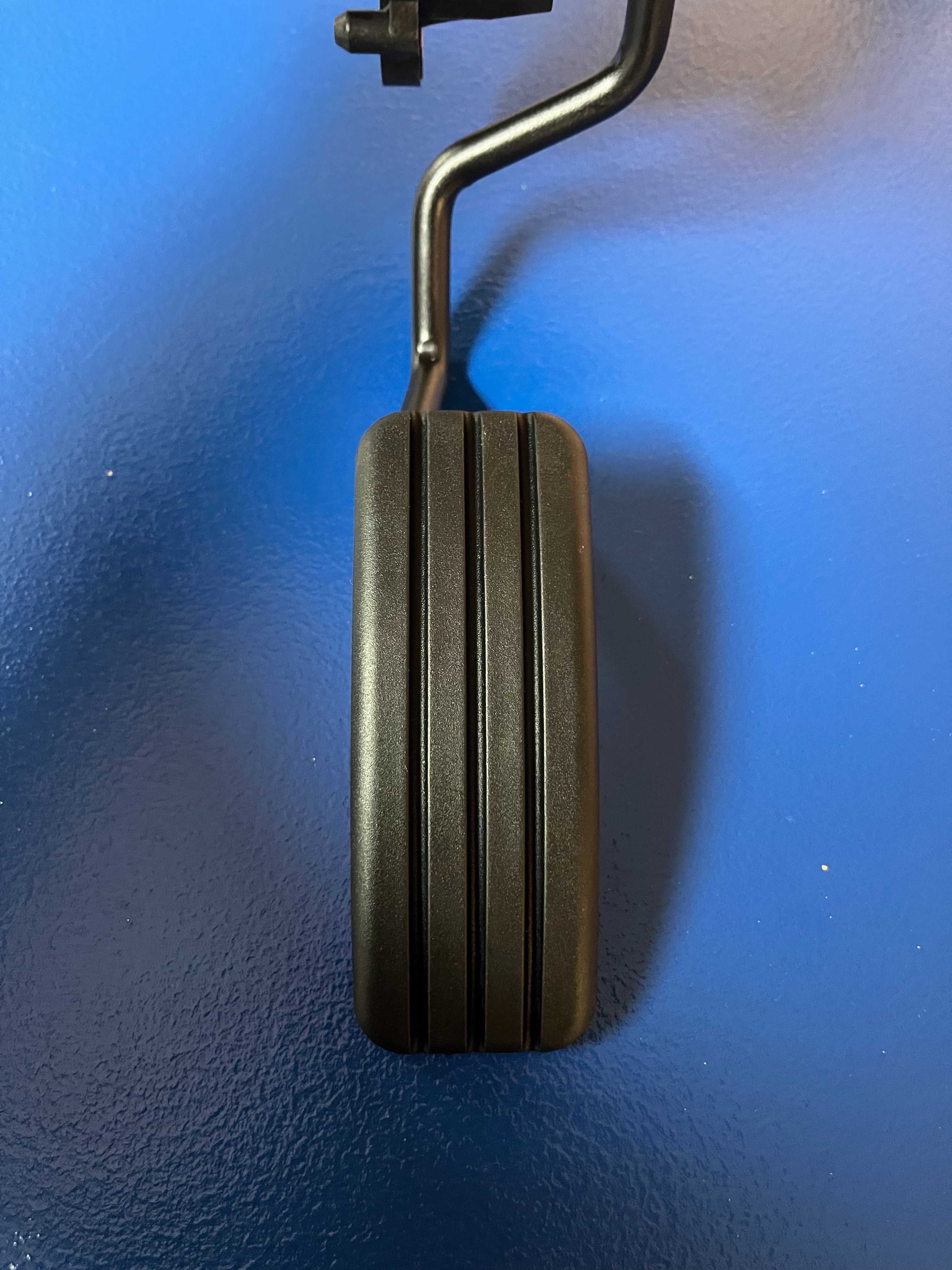 Pedal Acelerador Renault Clio III  82002.97335 (peça de origem)