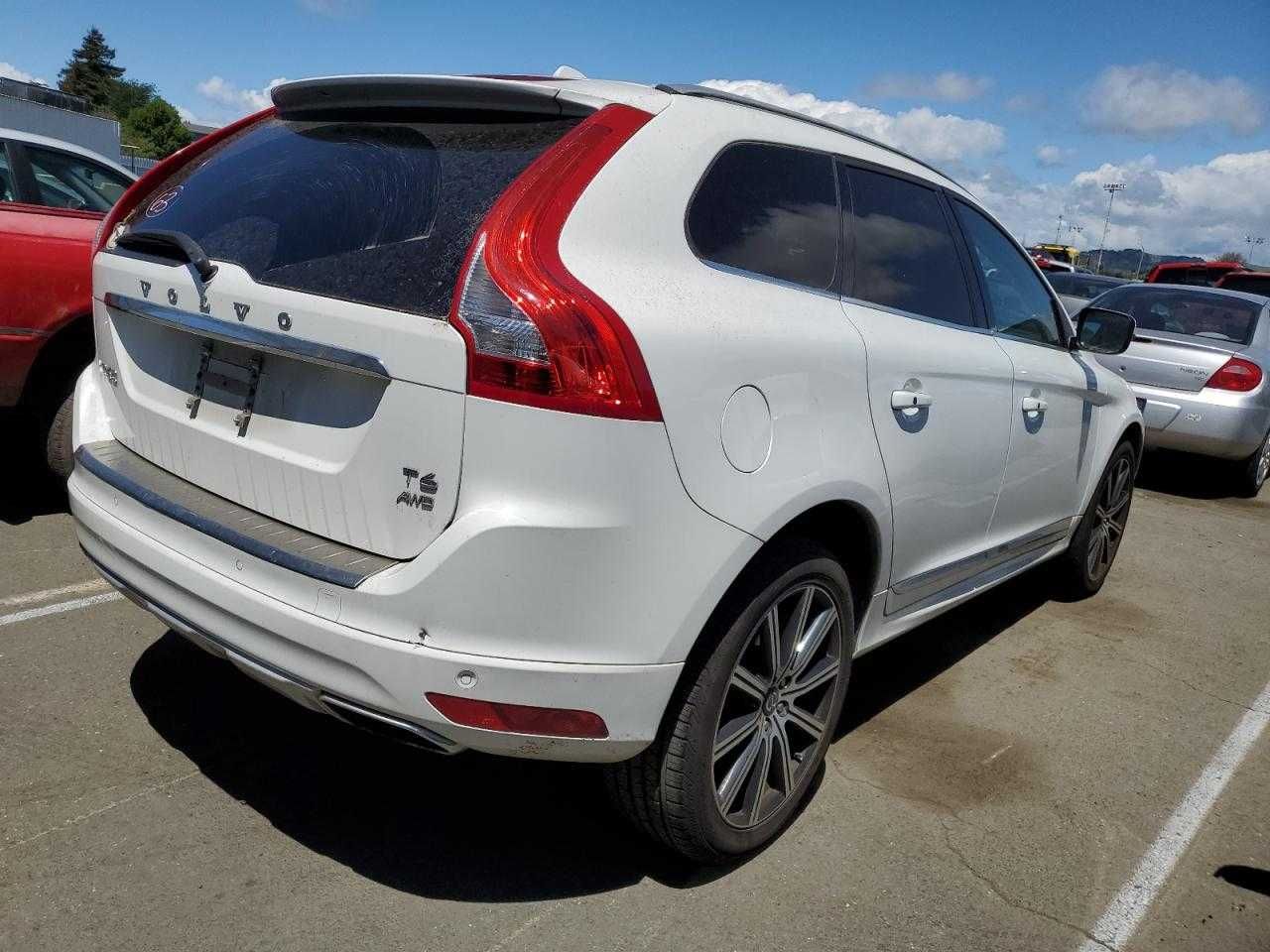 Volvo XC60 T6  2014