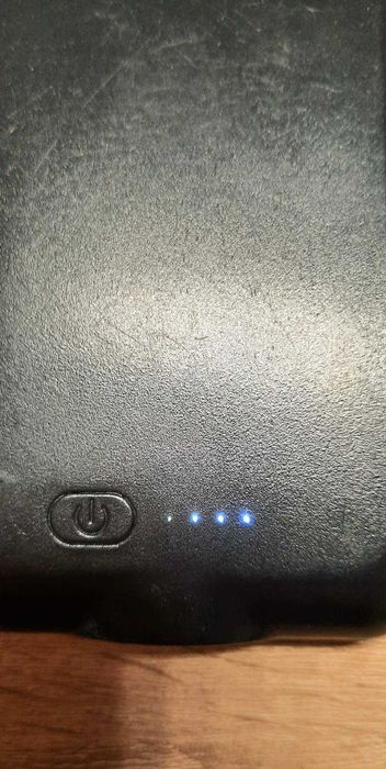 Чохол-акумулятор GIN FOXI чорний для iPhone 6.1, б/в