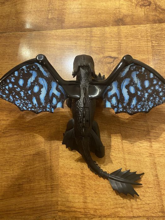 Szczerbatek figurka Jak Wytresować  Smoka Dragons
