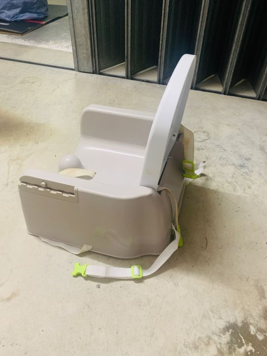 Cadeira de bebé para refeições