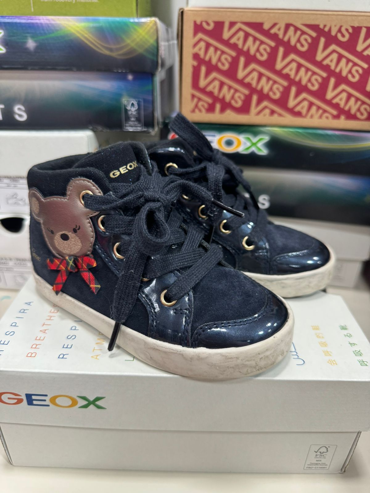 Sapatos Geox menina 25