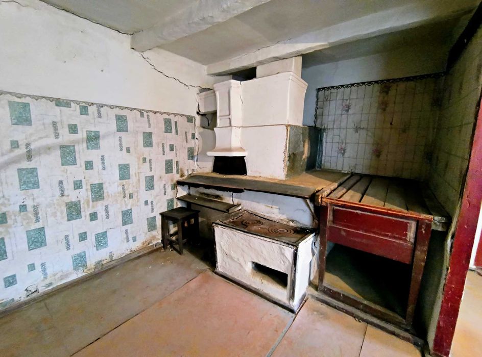 Дім 63 м2 українська хата піч Дмитрушки 2 км Умань 53 сотки + 18 соток