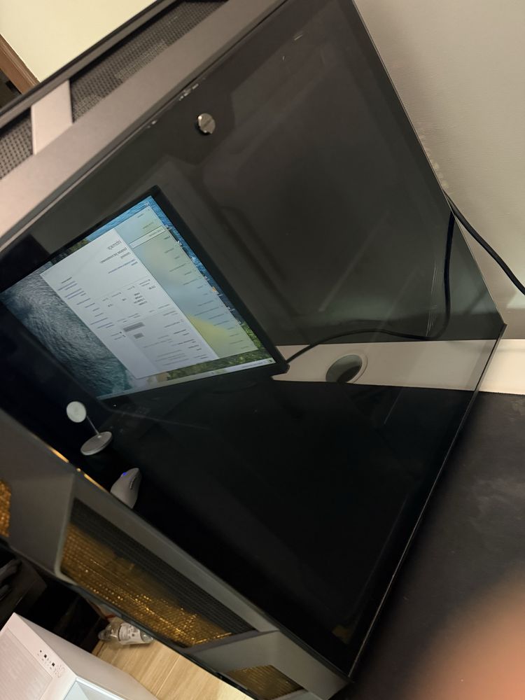 i7-10700K + RTX 2080 SuperMSI 32GB RAM Monitor Msi