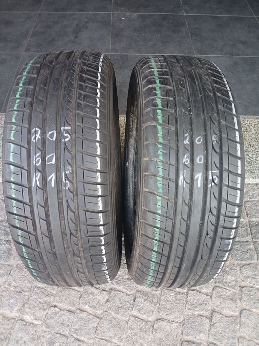 2 pneua 205 60 r15 dunlop