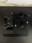 PS4™ 500GB + PAD