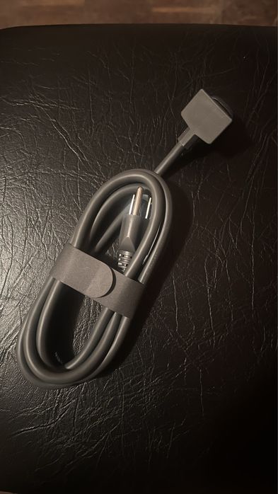 Кабель живлення старлінк