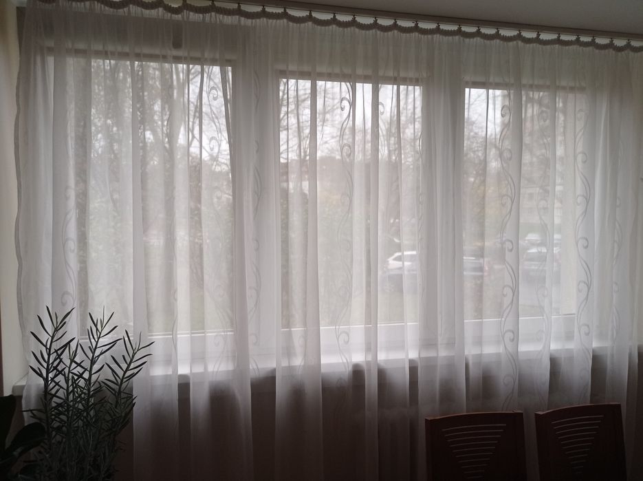 Firanka biała 560x230 cm