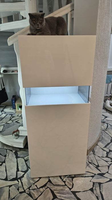 Szafka z podświetleniem sz60xgł43xw142