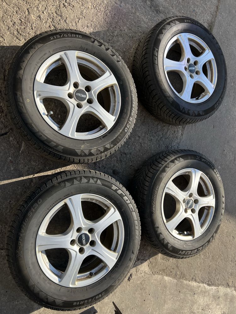 Alufelgi z oponami komplet 215/65/16 z 2024r opel mokka stan bdb