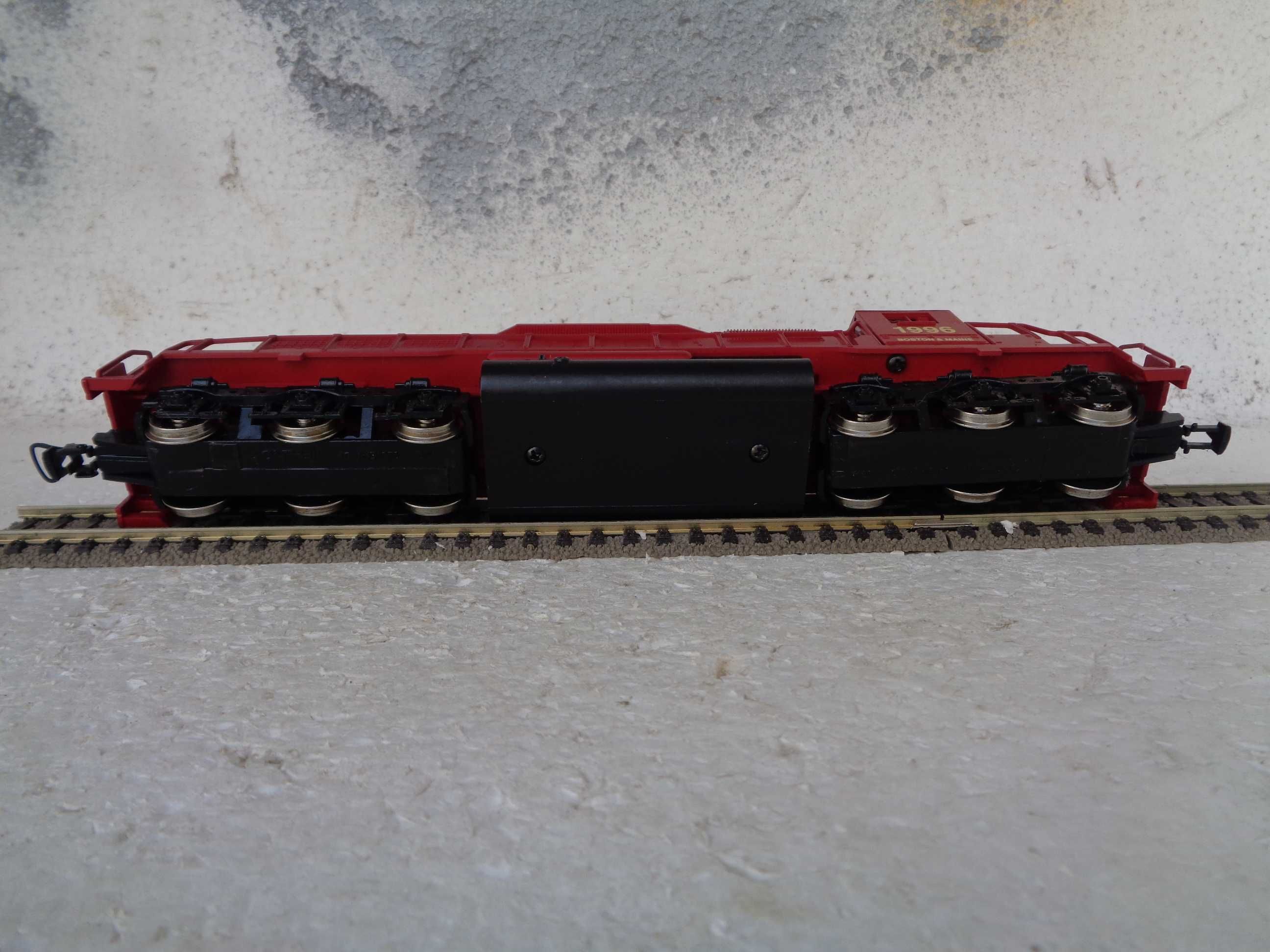 1:87 Mehano Locomotiva Boston and Maine potente comboio