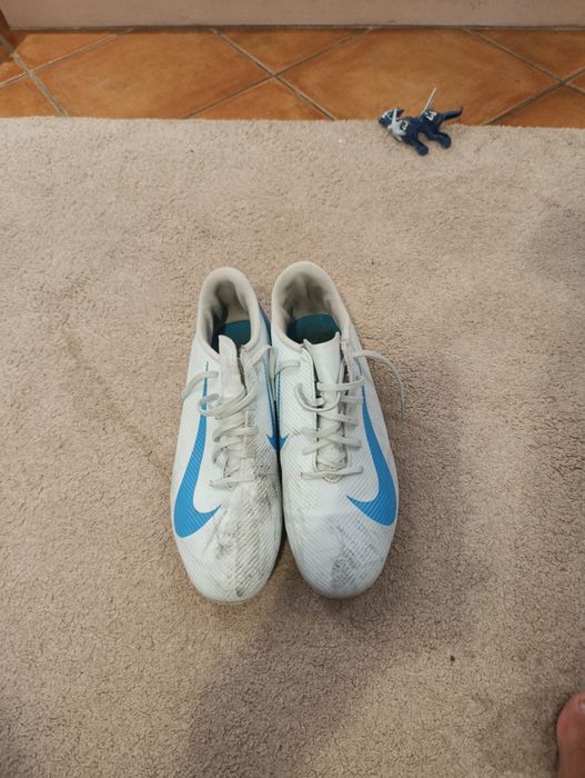 Vendo chuteiras de futebol