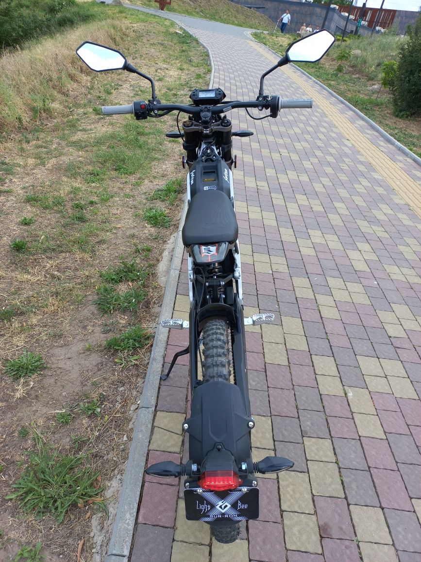 Електромотоцикл Sur-Ron Light Bee L1e  2024