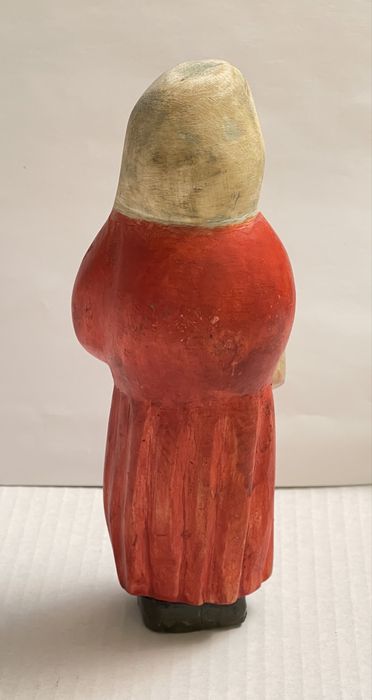 Stara rzeźba drewniana ludowa