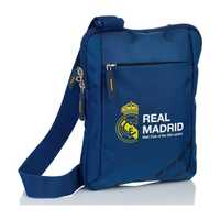 Saszetka torba torebka na ramię sportowa Real Madrid official produkt.