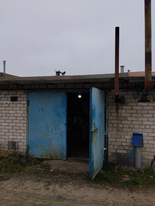 Продам гараж в кооперативі Лиман