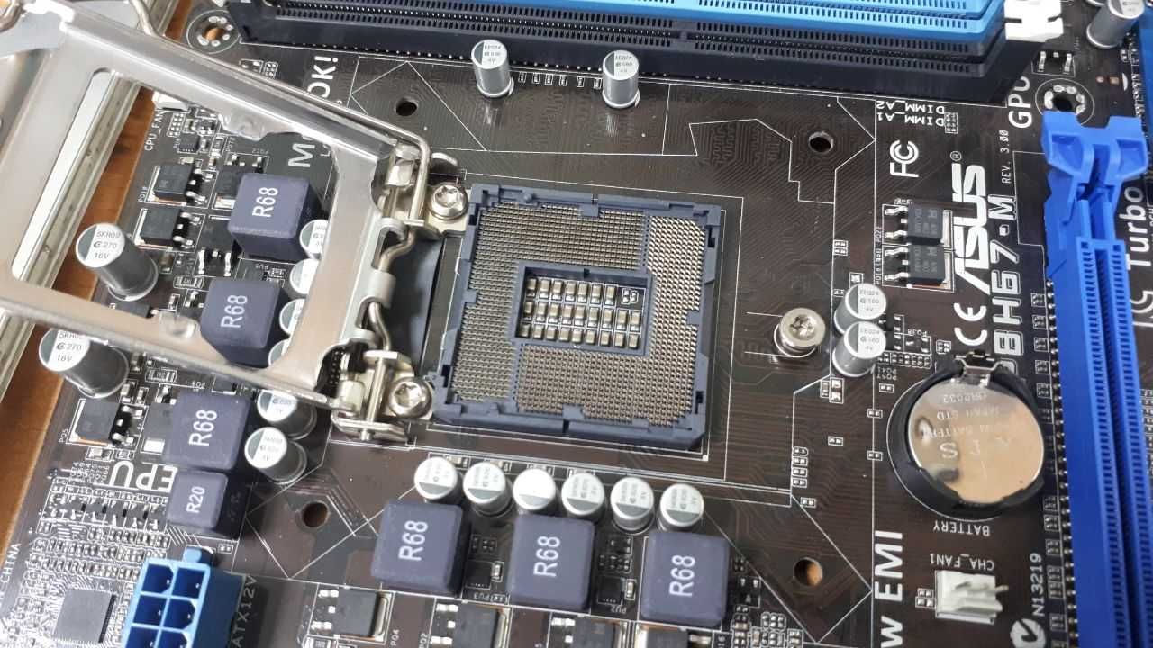 Материнская плата Asus P8H67-M socket 1155