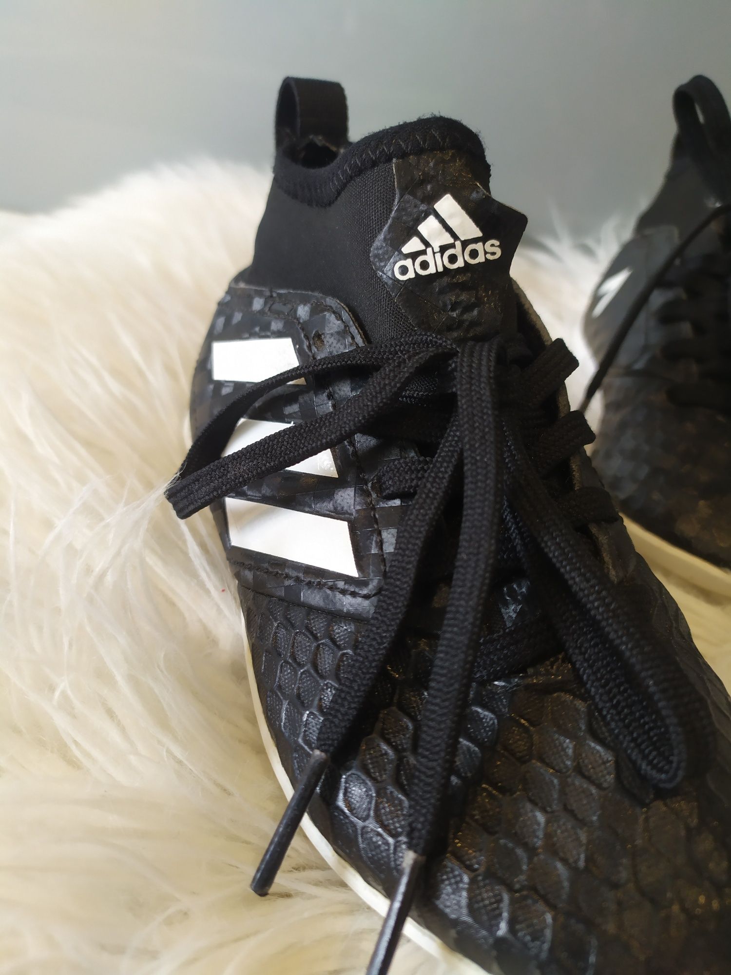 Sportowe. buty Adidas 28