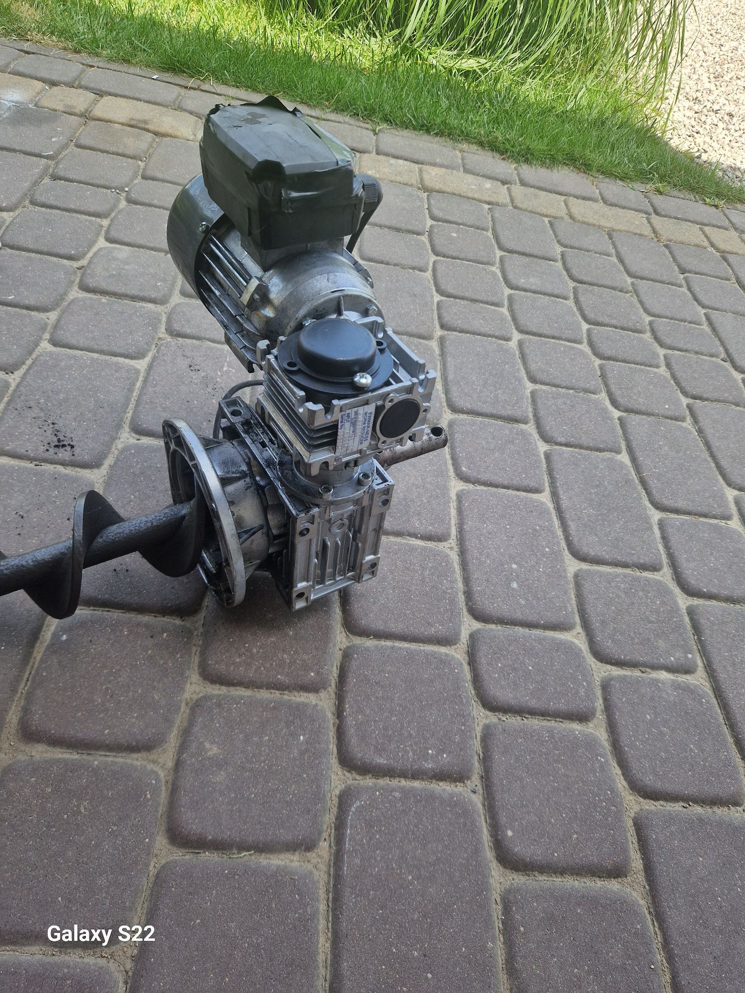 Podajnik do pieca, ślimak