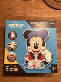 Puzzle 50 Wood Craft Junior W świecie Mickey