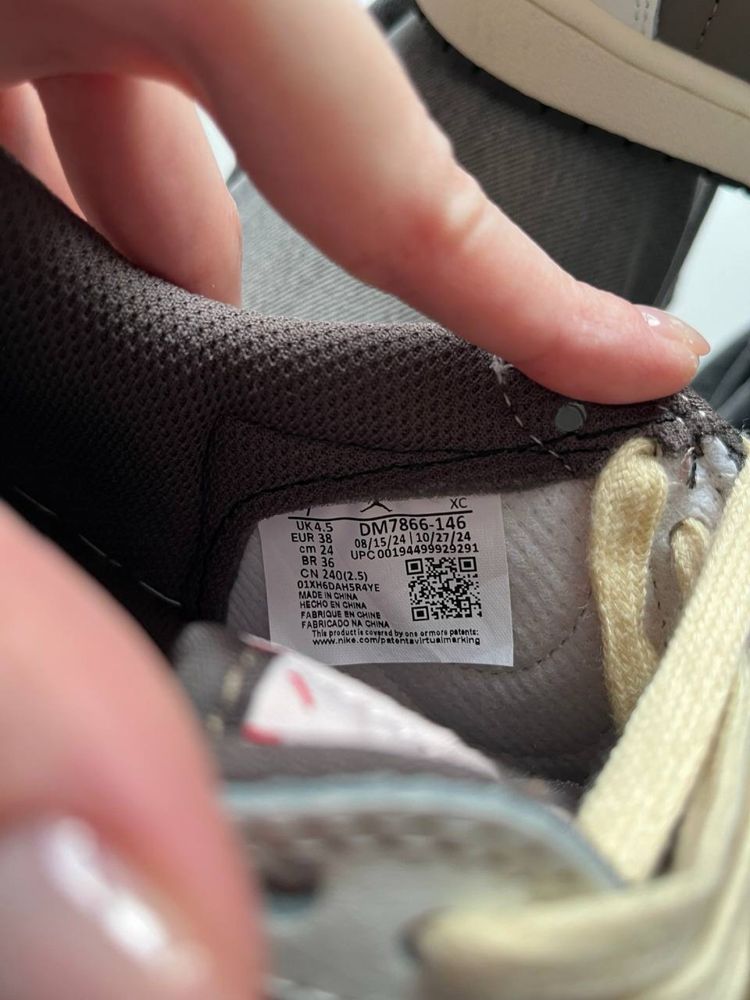Jordan 1 Low OG SP Travis Scott Reverse Mocha