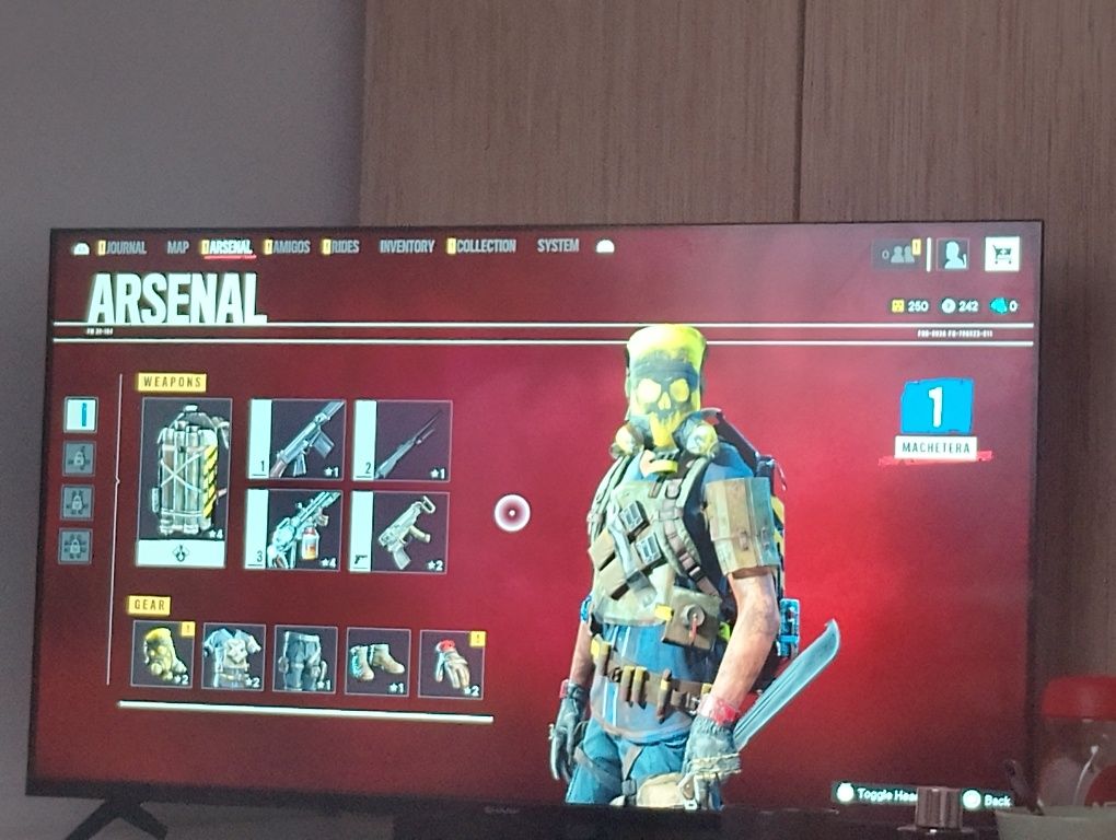 Sprzedaż PlayStation 5 i 40-calowego telewizora plazmowego