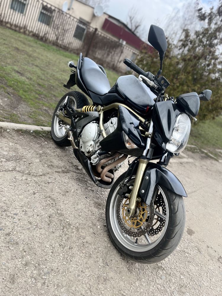 Продам кавасаки er6n