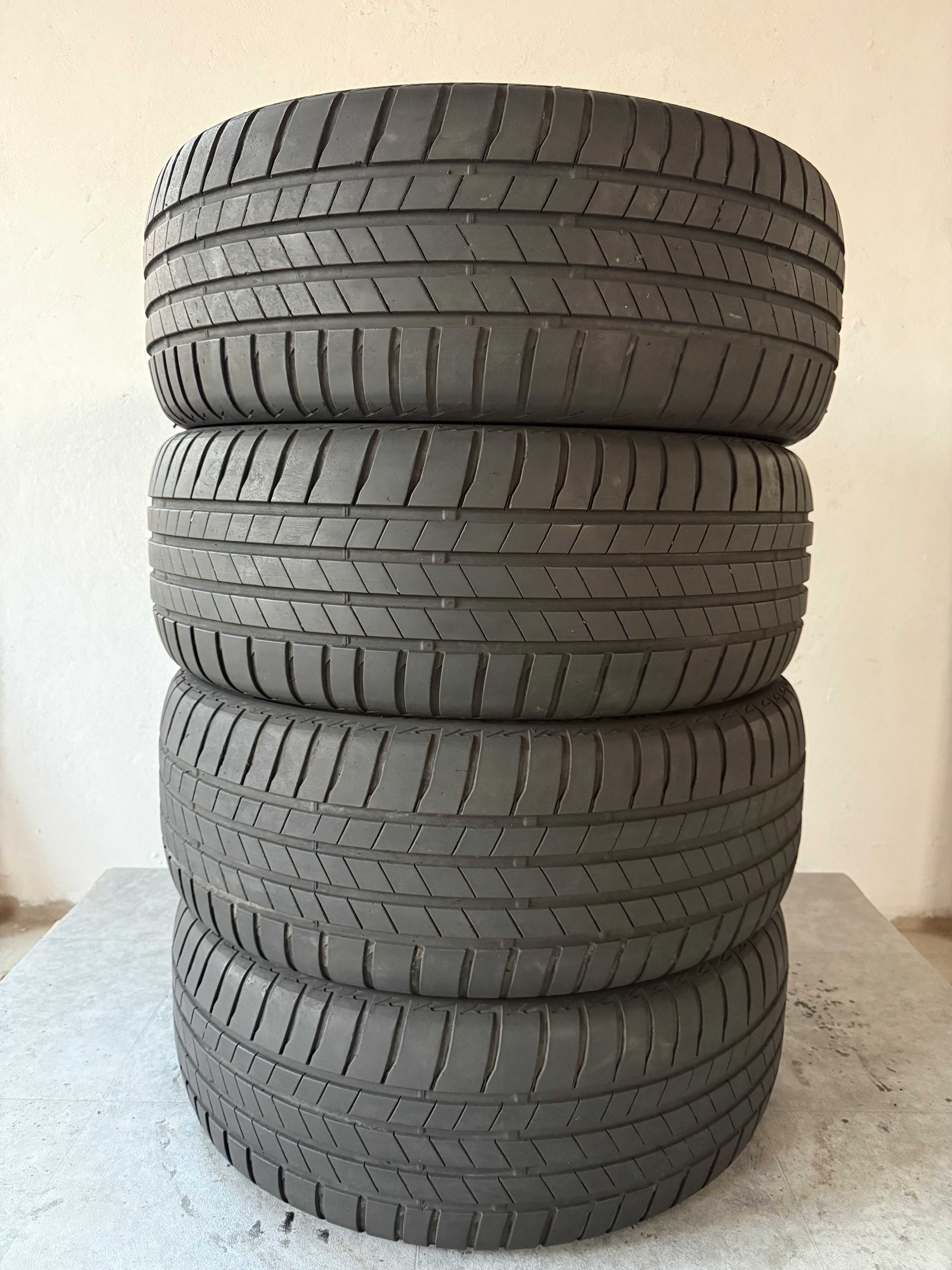 Літні шини 215/55/17 Bridgestone, летние шины резина колеса r17