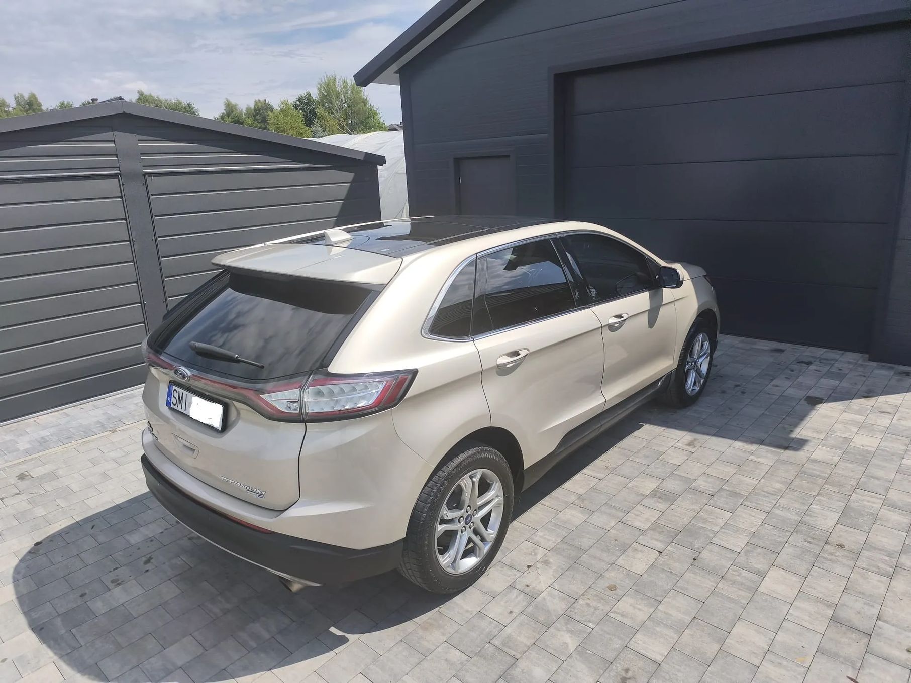 Ford Edge Sprzedam Ford EDGE 2.0 L 245KM Titanium faktura VAT