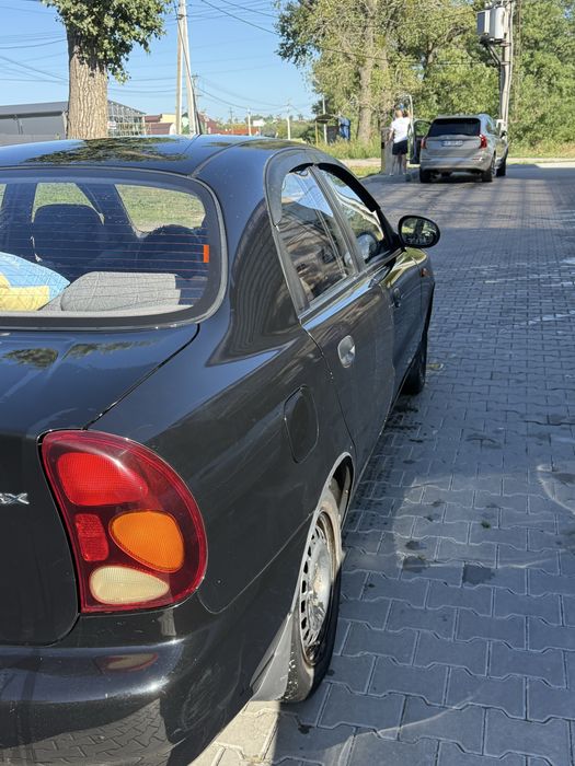 Заз Ланос 1.5 2011 рік